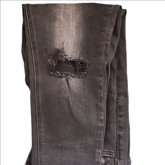 VERVET Black Skinny Jeans - Picture 5 of 8